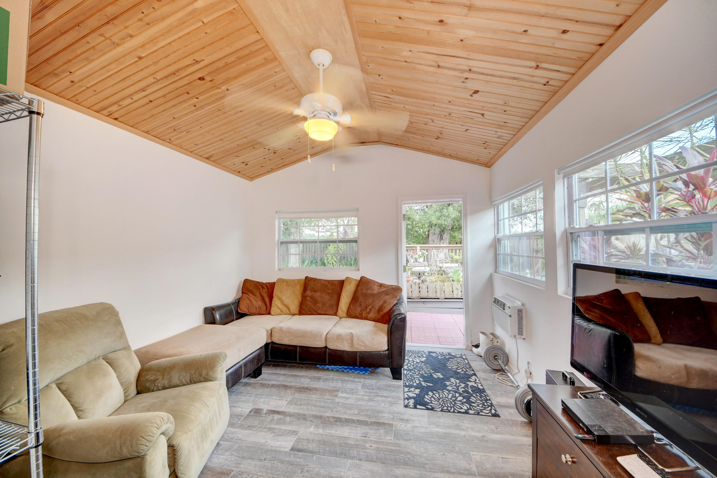 2790 Gentile Road Fort Pierce, FL 34945 - Photo 33 of 52 Bunk House