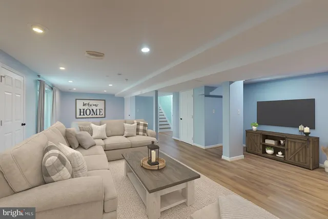 $950,000 | 8070 Amberleigh Place, La Plata, MD 20646