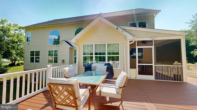 $950,000 | 8070 Amberleigh Place, La Plata, MD 20646