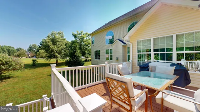 $950,000 | 8070 Amberleigh Place, La Plata, MD 20646