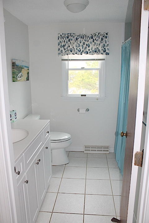 285 Hatch Road Eastham, MA 02642 - Photo 16 of 28 Bathroom1