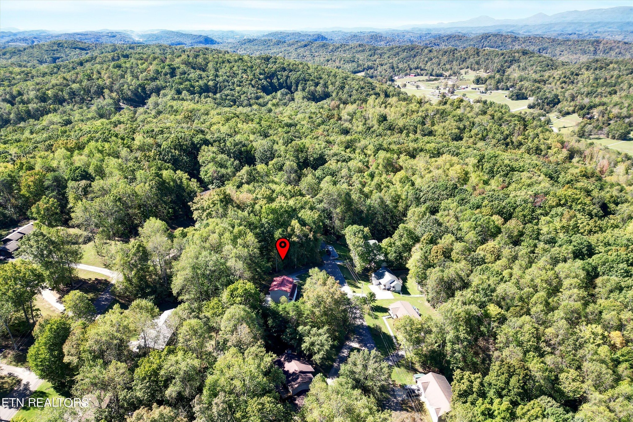 133 White Loop Road Clinton, TN 37716 - Photo 26 of 32 Gallery Image 26