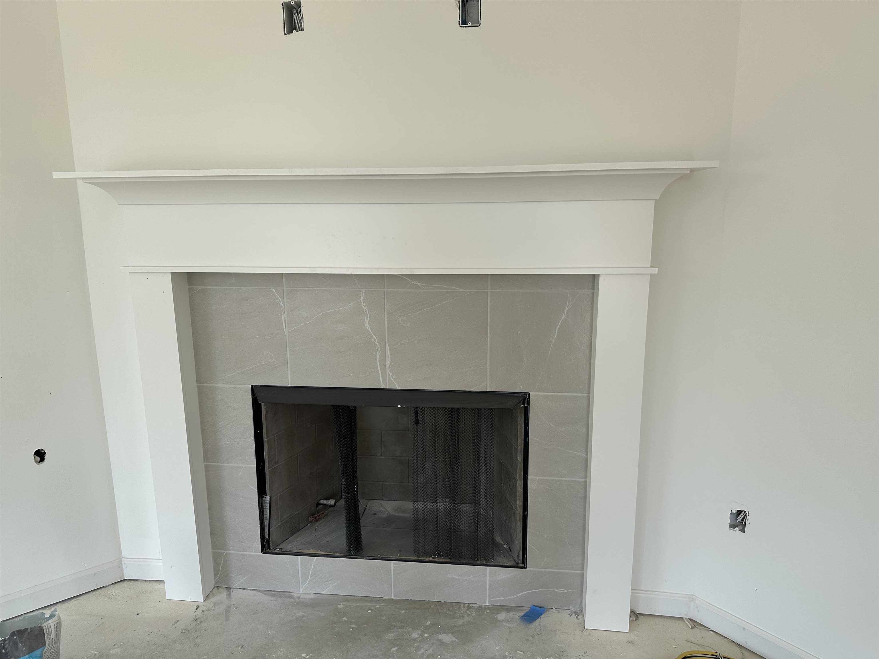 8675 Colleton Way Cordova, TN 38018 - Photo 3 of 17 a living room with a fireplace