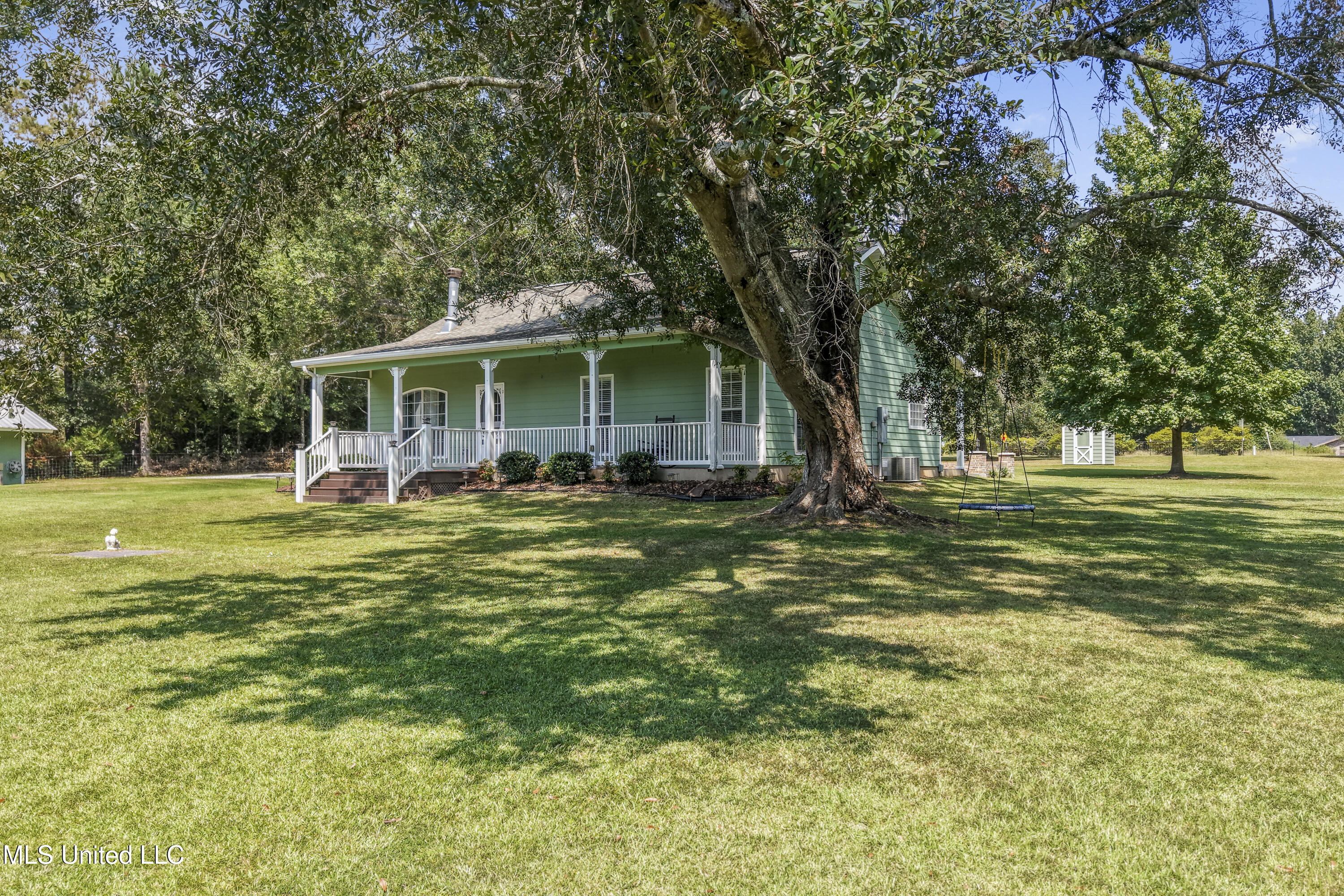 16081 Bill Bond Road Saucier, MS 39574 - Photo 5 of 57 0055