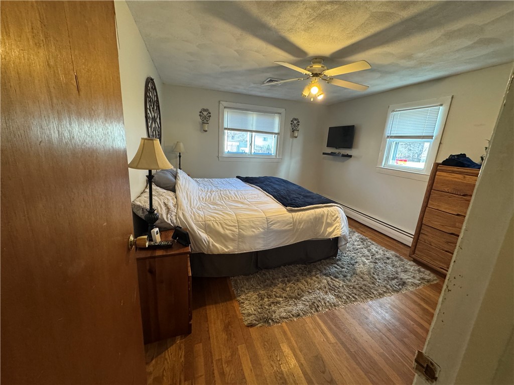 73 Armory Drive Warwick, RI 02889 - Photo 11 of 22