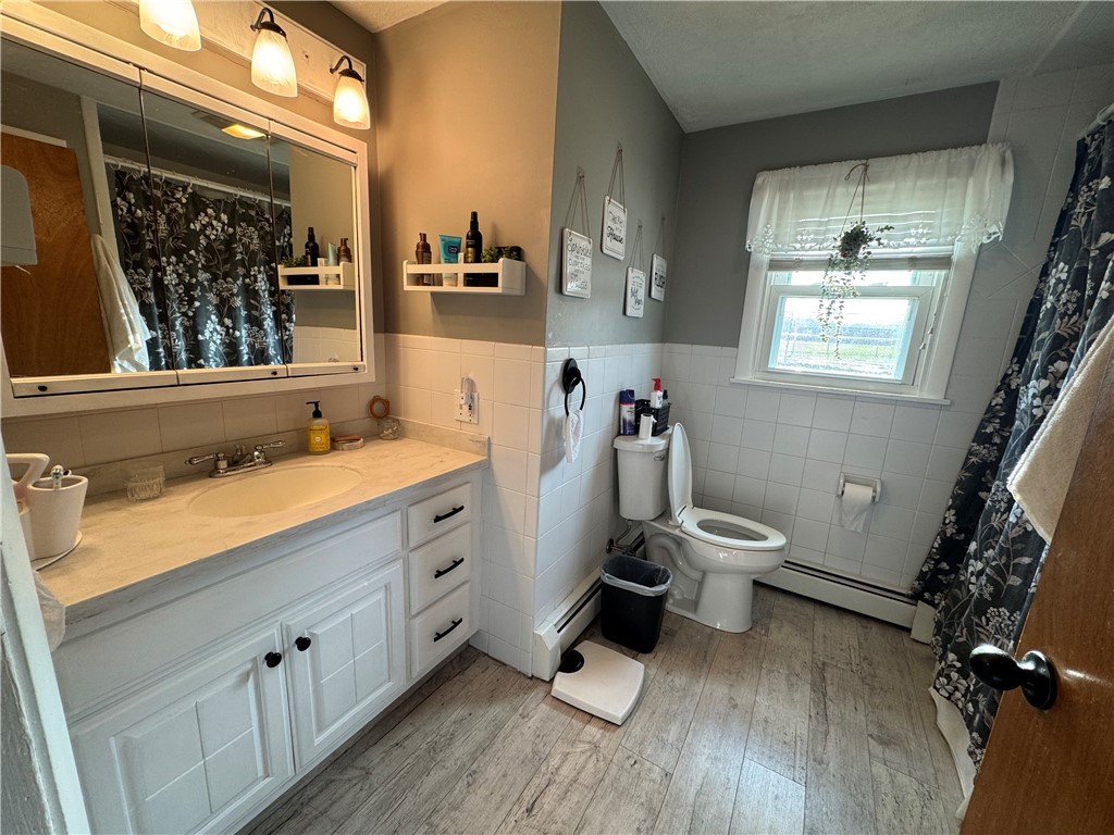 73 Armory Drive Warwick, RI 02889 - Photo 7 of 22