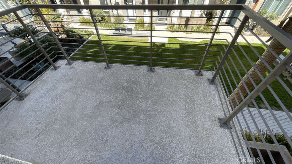 115 Citysquare Irvine, CA 92614 - Photo 20 of 30 a view of outdoor space