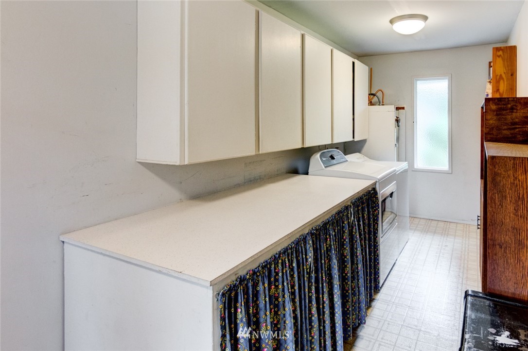 4905 Northeast 1st Court Renton, WA 98059 - Photo 19 of 25 Gallery Image 19