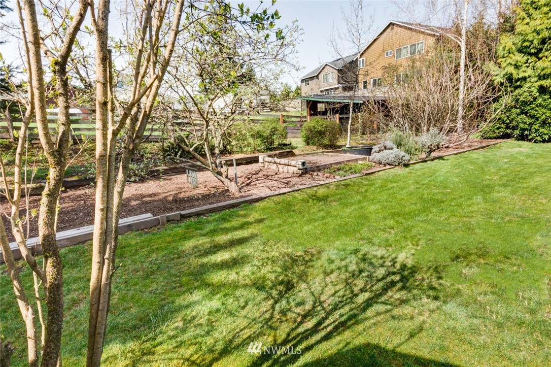 4905 Northeast 1st Court Renton, WA 98059 - Photo 21 of 25 Gallery Image 21