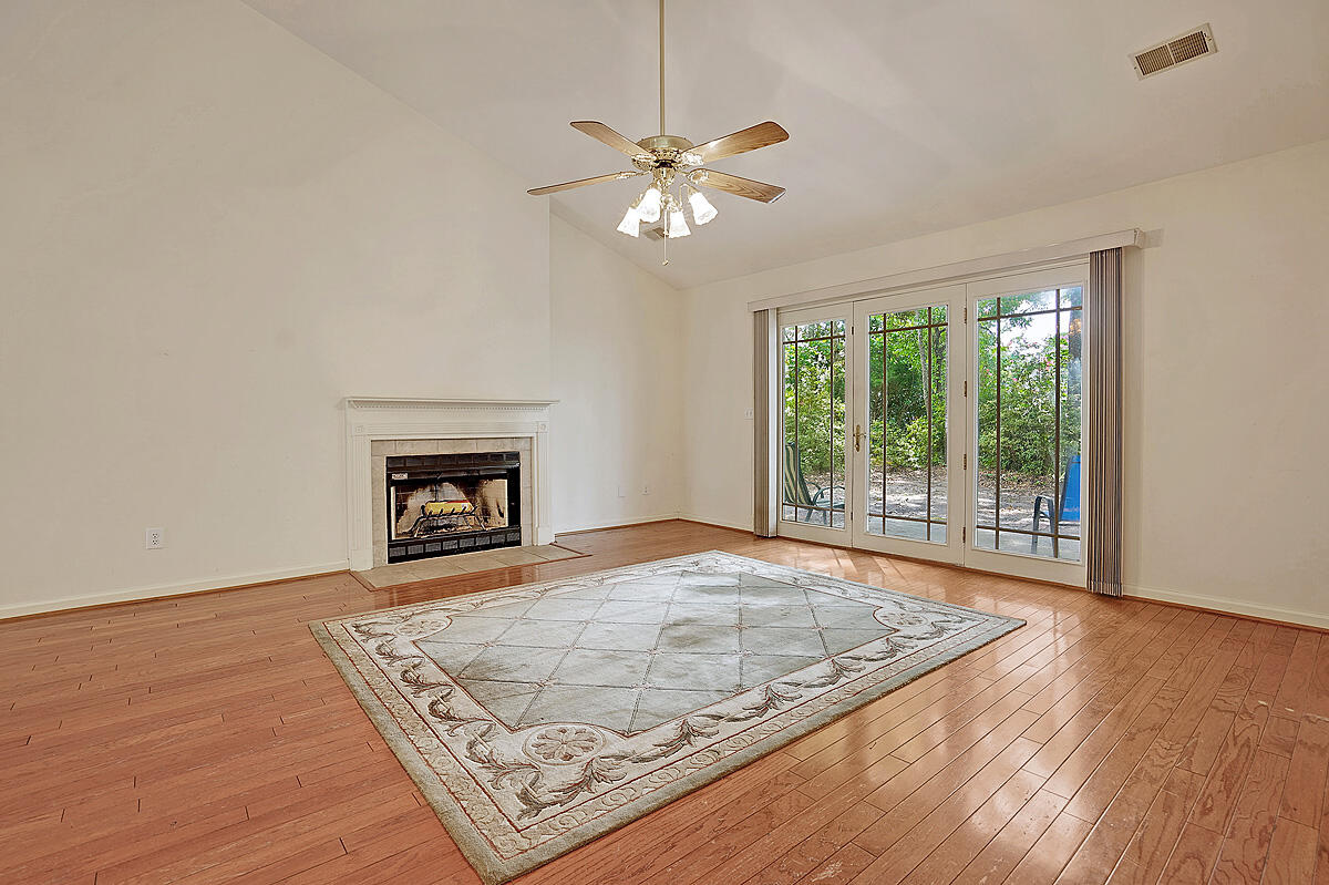 CREM_1215 Winding Ridge Ct_026