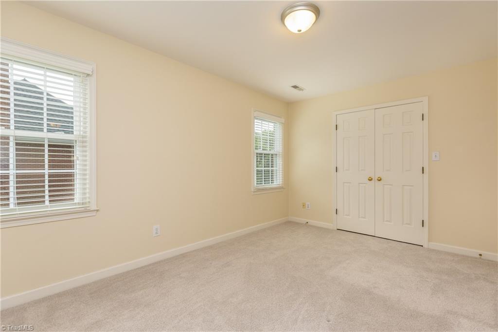 5419 Kingsbridge Road Winston-Salem, NC 27103 - Photo 14 of 25 Gallery Image 14