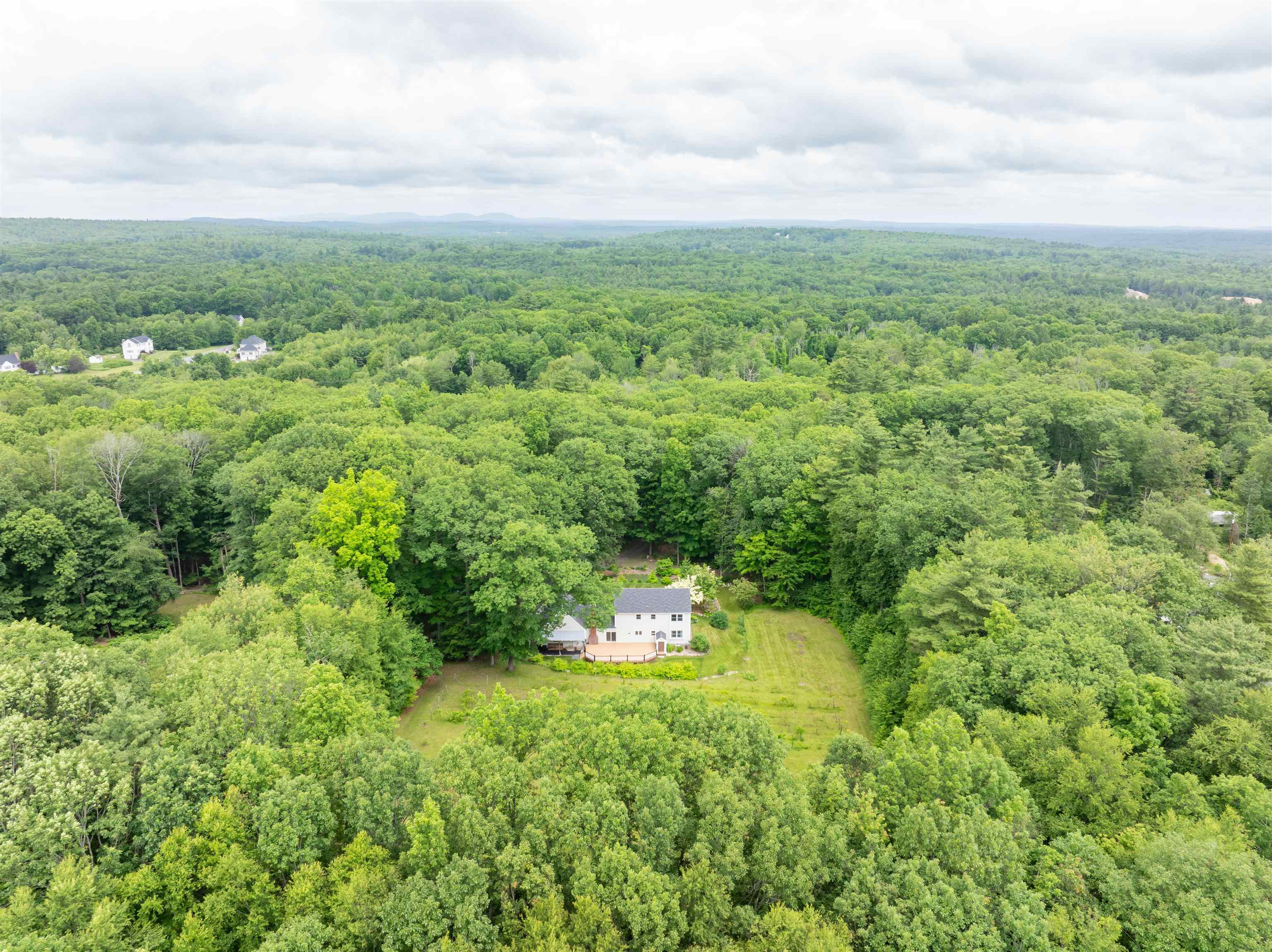 146 Old Sandown Road Chester, NH 03036 - Photo 48 of 53