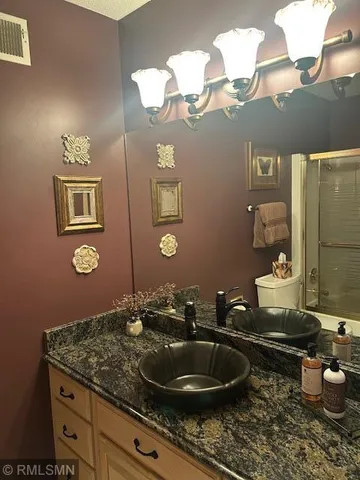 $595,000 | 105 Hennepin Avenue North, Glencoe, MN 55336