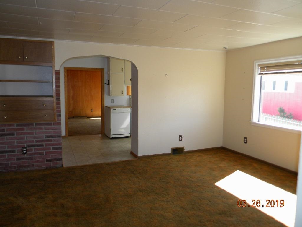 407 West 3rd Avenue Ritzville, WA 99169 - Photo 3 of 19 Gallery Image 3