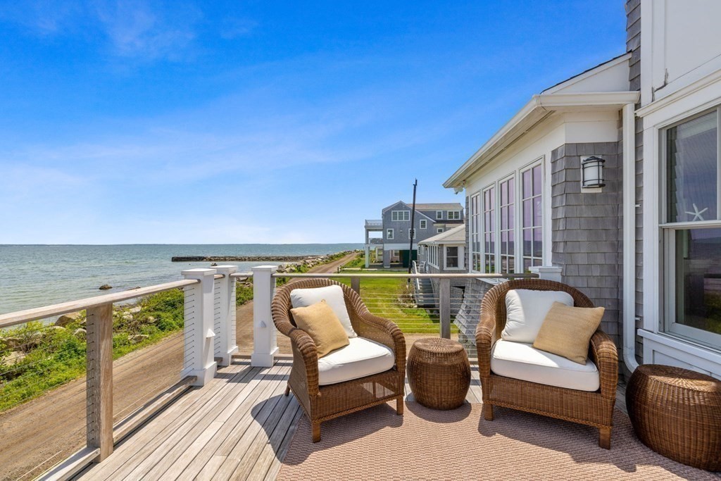 17 Bay Road Mattapoisett, MA 02739 - Photo 12 of 40 Gallery Image 12