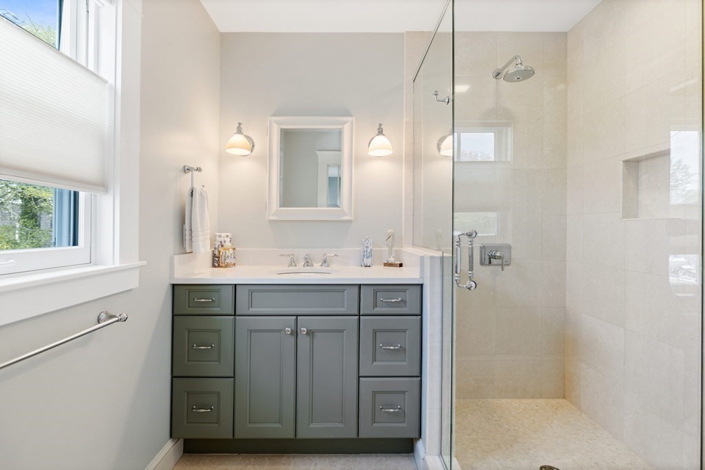 17 Bay Road Mattapoisett, MA 02739 - Photo 28 of 40 Gallery Image 28