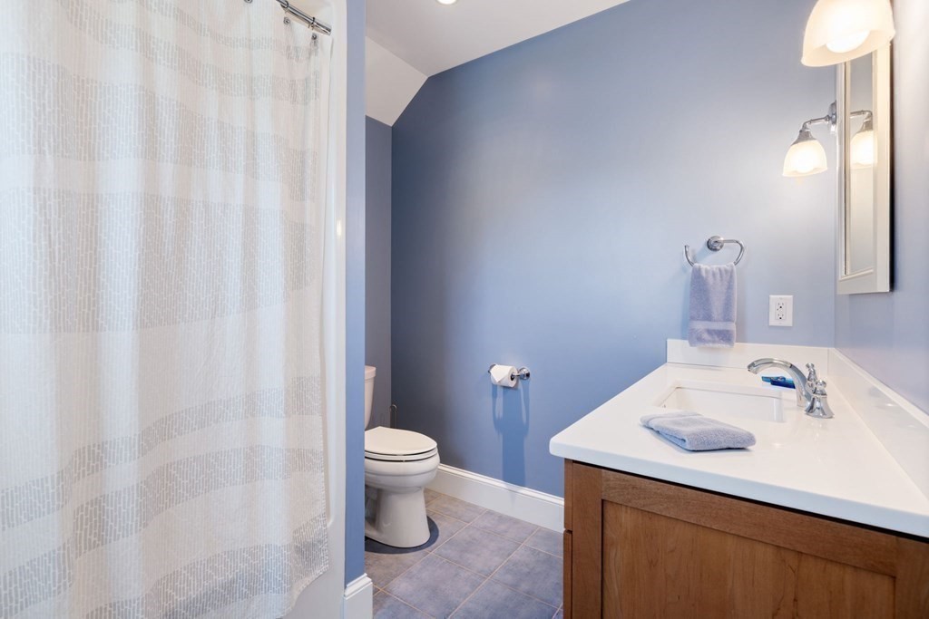 17 Bay Road Mattapoisett, MA 02739 - Photo 30 of 40 Gallery Image 30