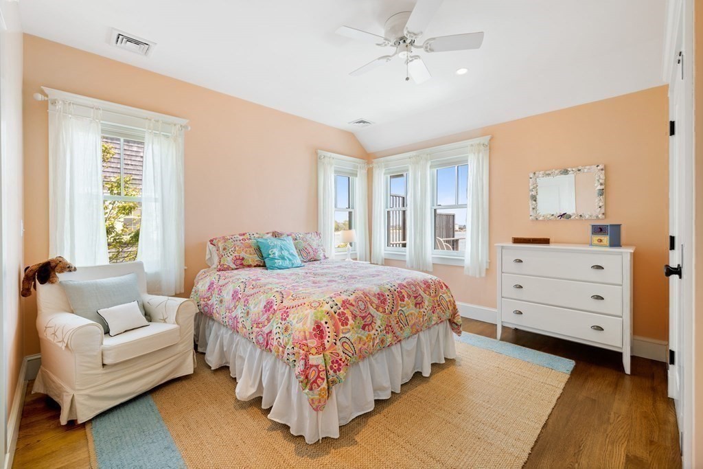 17 Bay Road Mattapoisett, MA 02739 - Photo 31 of 40 Gallery Image 31