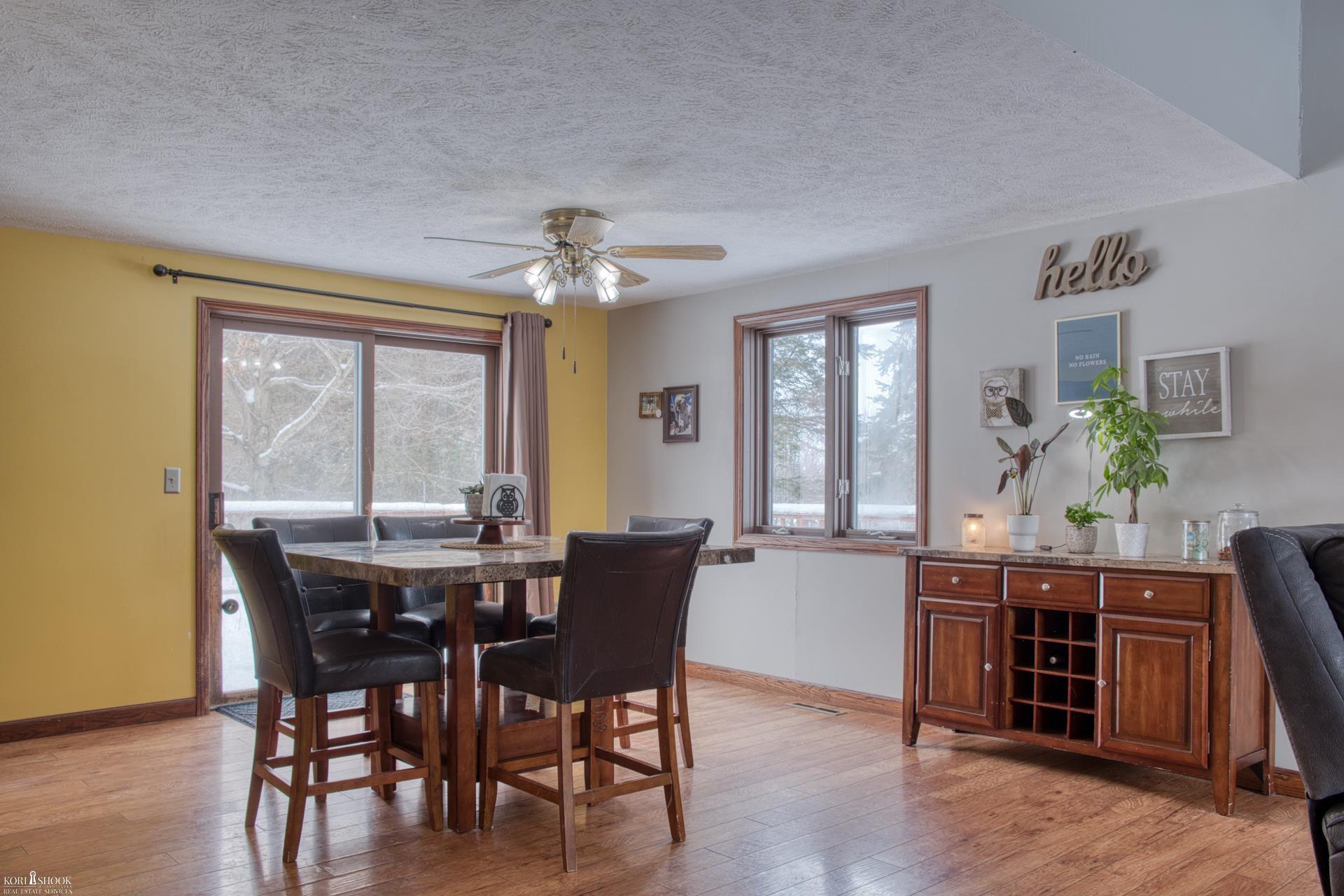 2850 Lyons Road Owosso, MI 48867 - Photo 9 of 52 50198838-8bcc62c4-bae9-4034-b16a-5ee23a55d843.JPG