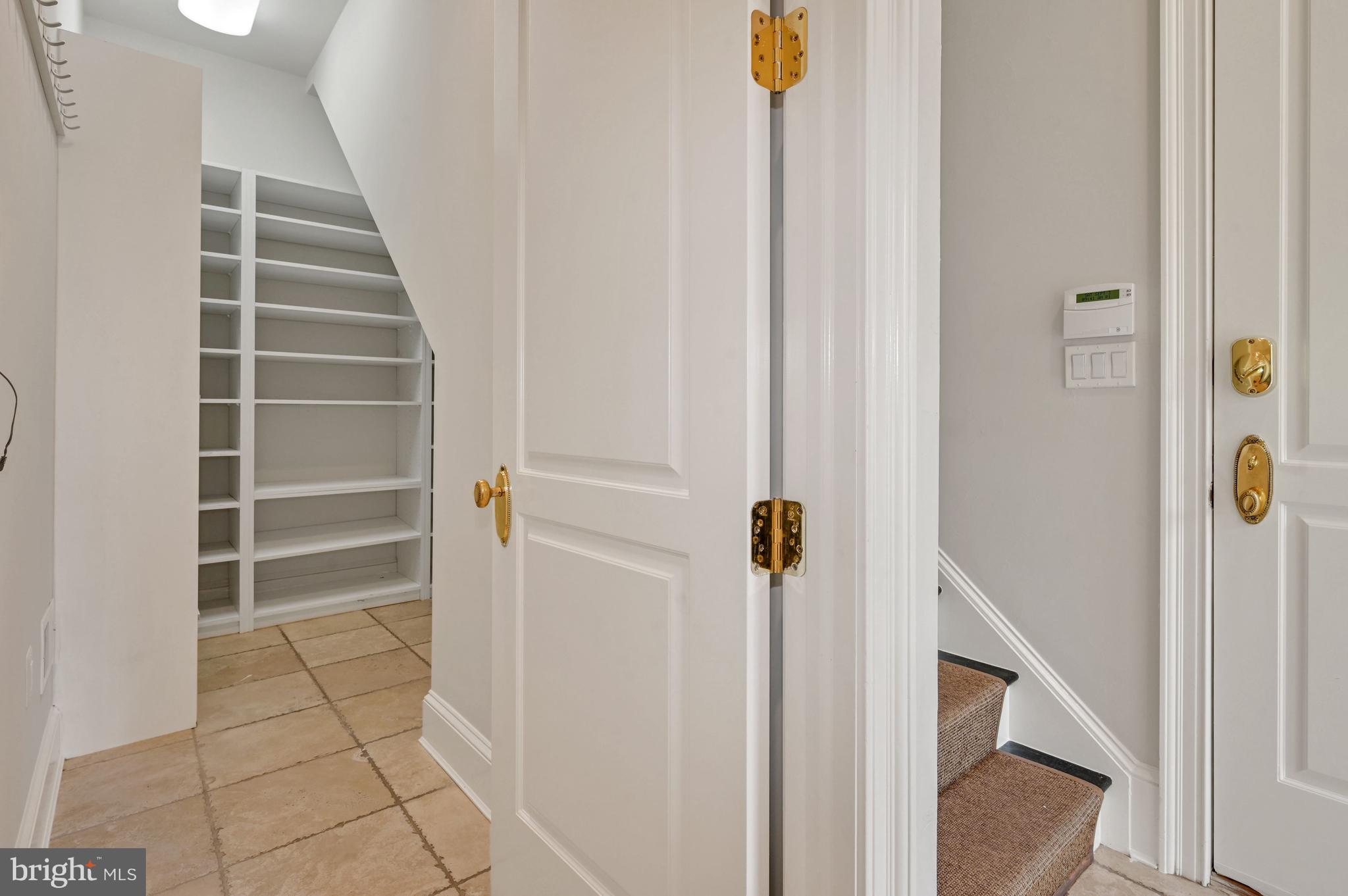 8408 Rapley Ridge Lane Potomac, MD 20854 - Photo 19 of 64 Tour Photo