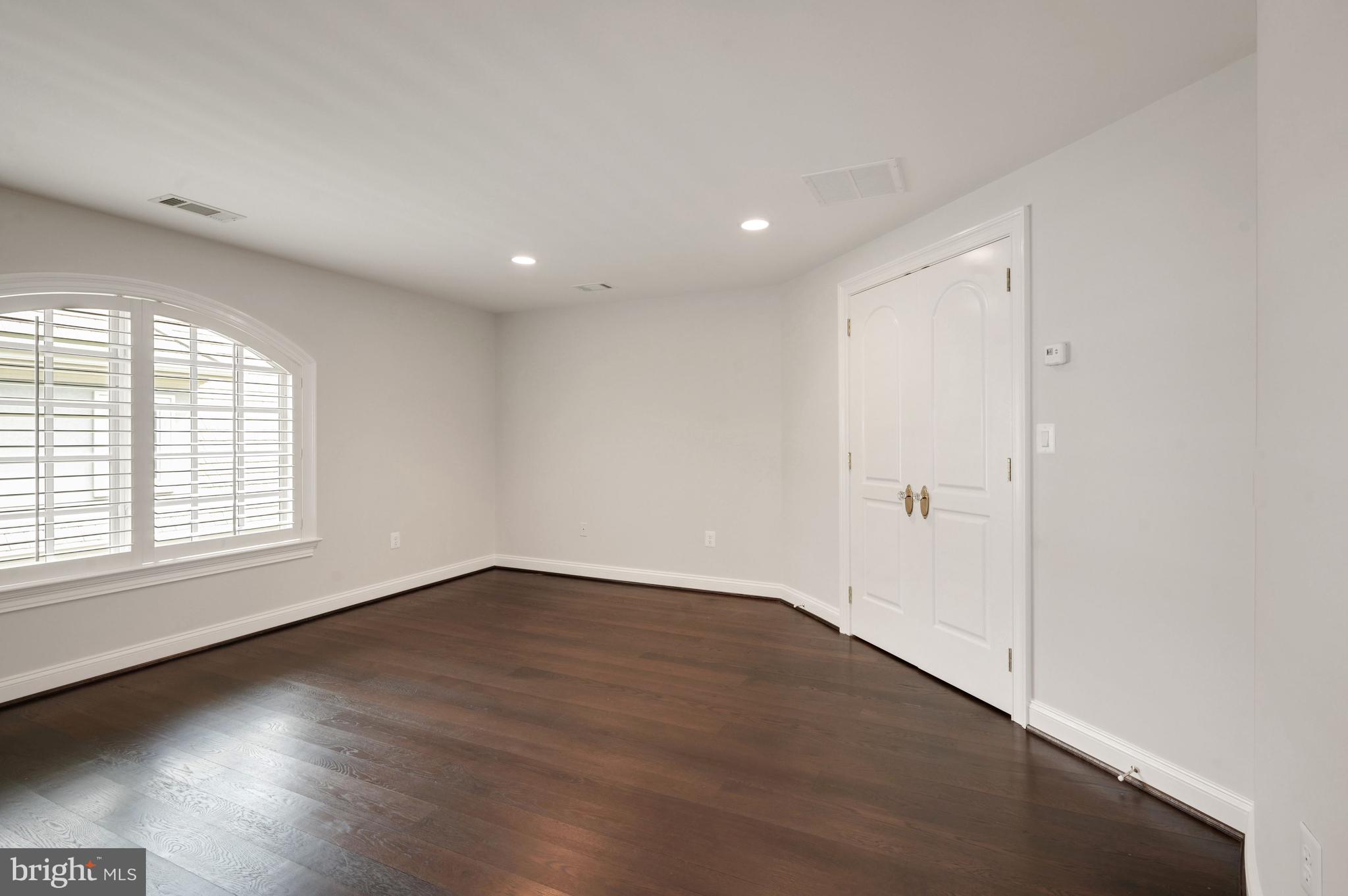 8408 Rapley Ridge Lane Potomac, MD 20854 - Photo 26 of 64 Tour Photo