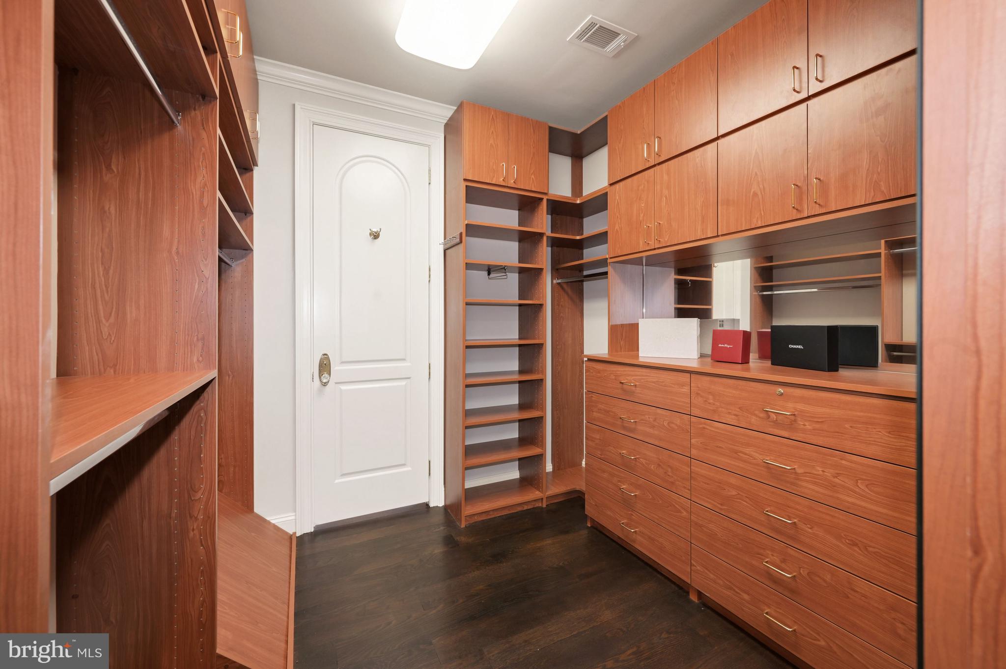 8408 Rapley Ridge Lane Potomac, MD 20854 - Photo 37 of 64 Tour Photo