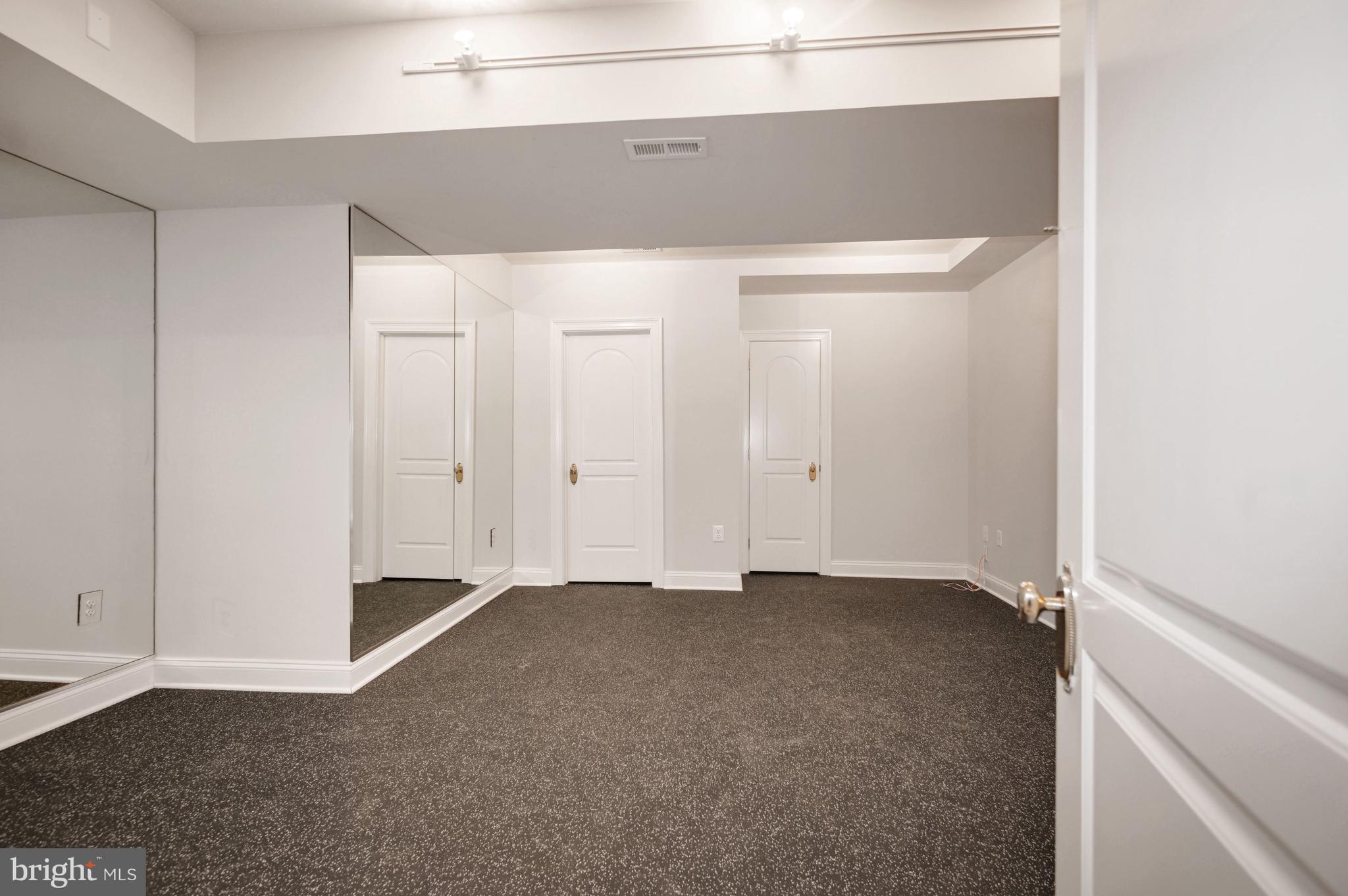 8408 Rapley Ridge Lane Potomac, MD 20854 - Photo 53 of 64 Tour Photo