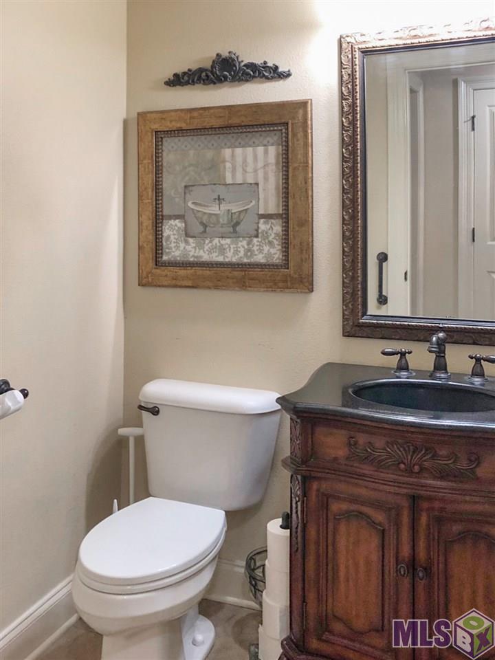 18639 Perkins Road, Unit 5 Prairieville, LA 70769 - Photo 20 of 22 Gallery Image 20