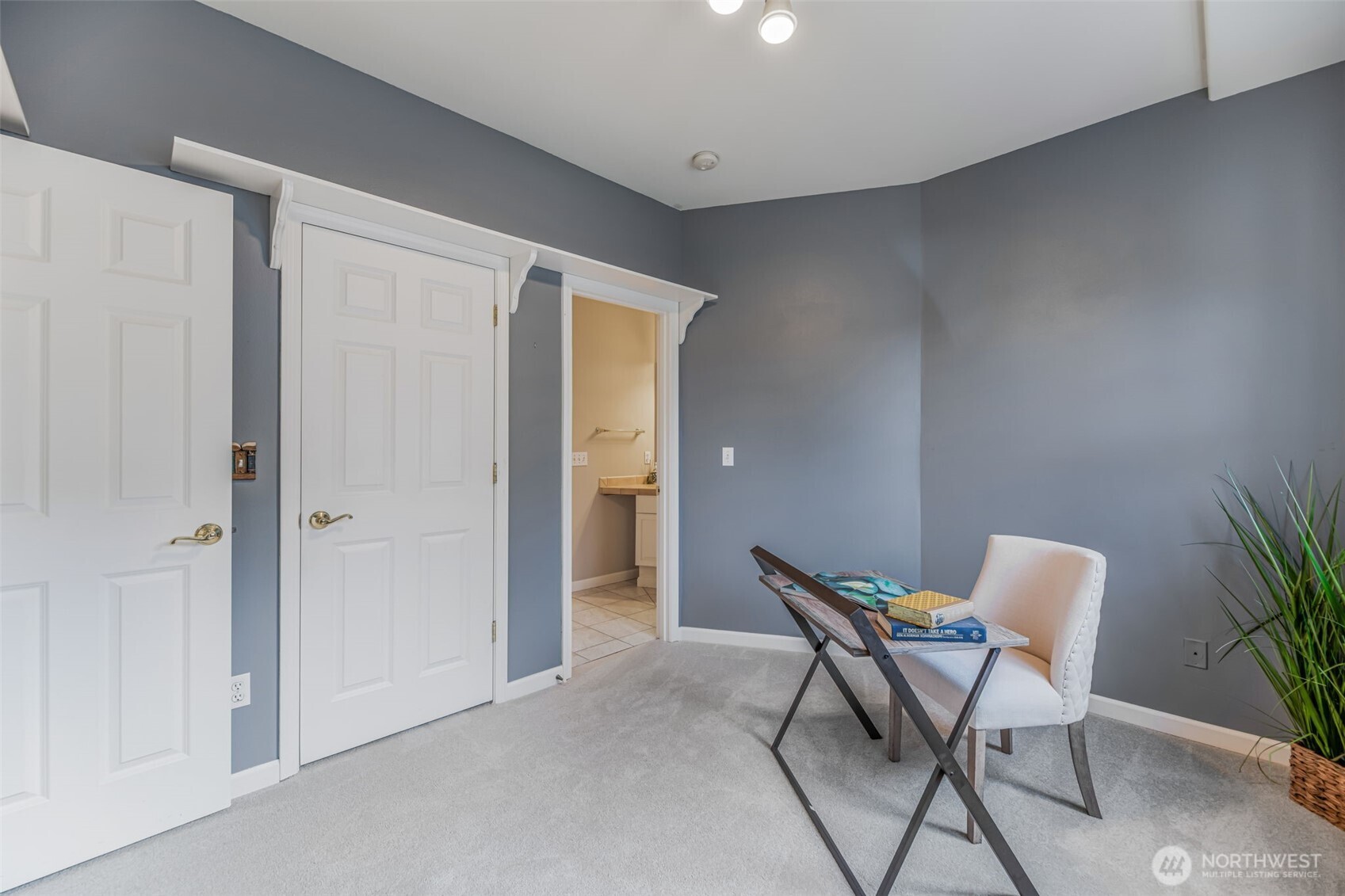 19715 1st Avenue West Bothell, WA 98012 - Photo 5 of 39