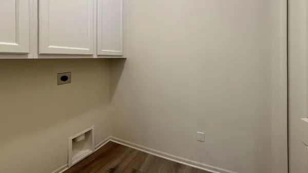 $335,000 | 4262 Plum Village Circle, Unit 41, Monroe, MI 48161