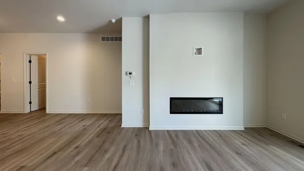 $335,000 | 4262 Plum Village Circle, Unit 41, Monroe, MI 48161