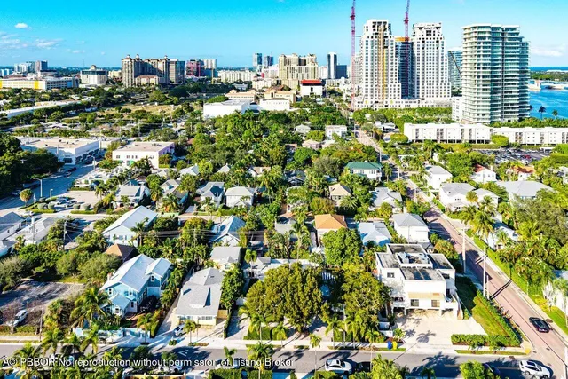 $2,900,000 | 307 Wildermere Road, West Palm Beach, FL 33401