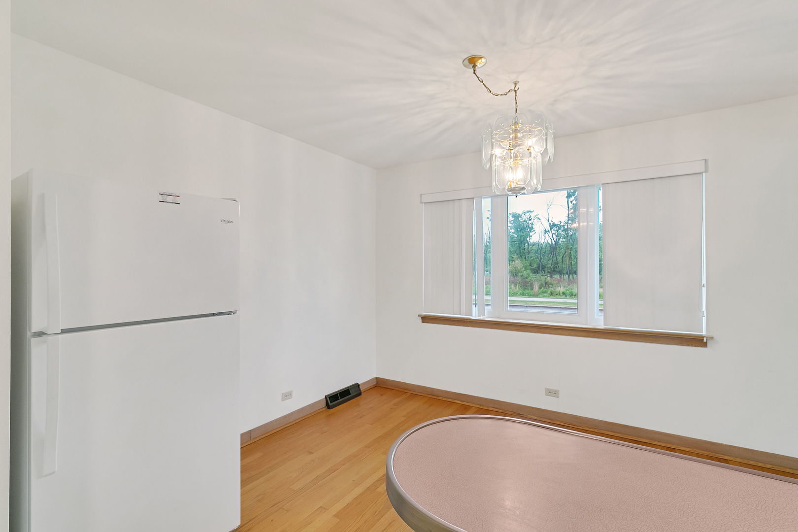 2549 2nd Avenue North Riverside, IL 60546 - Photo 5 of 18