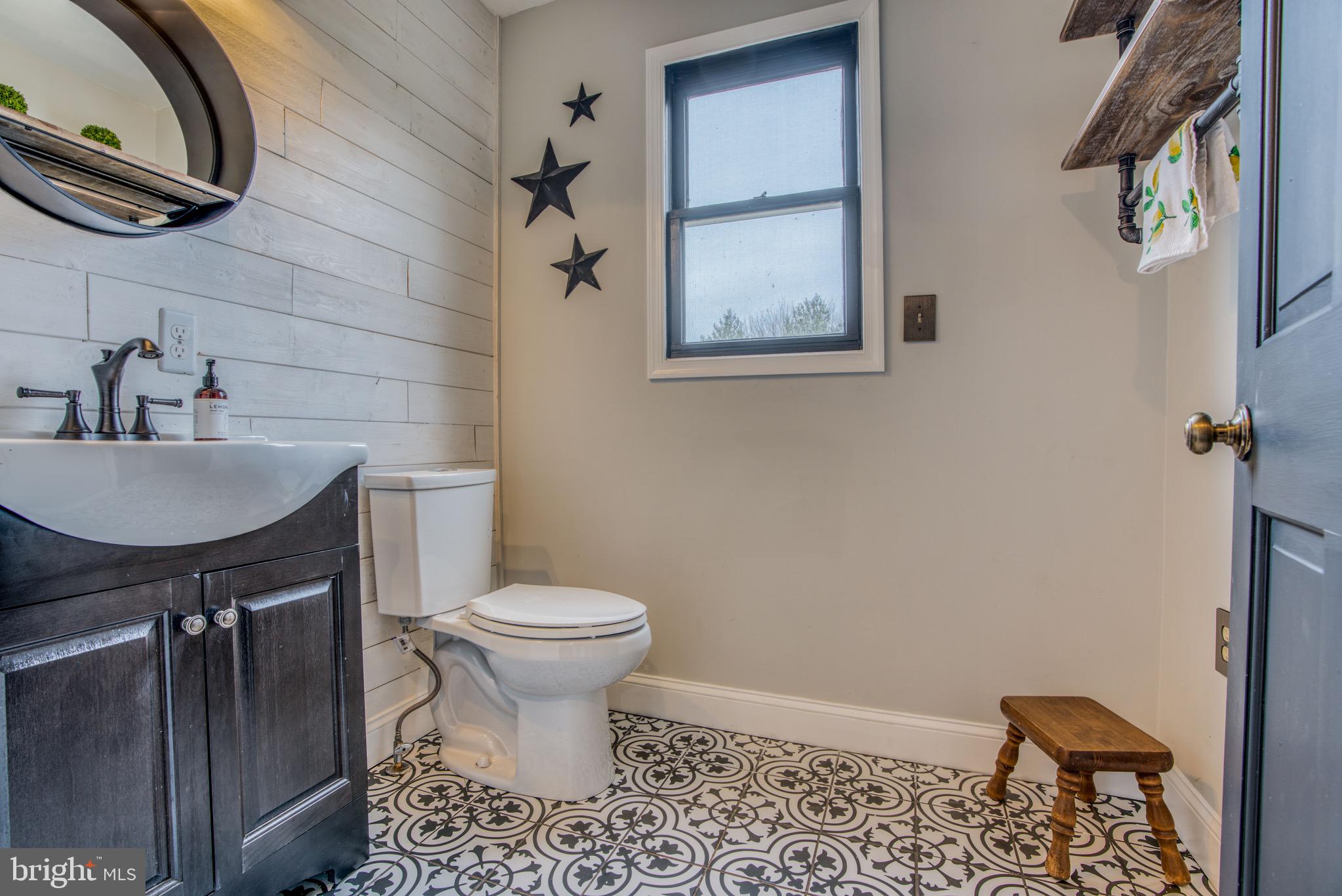 1307 Pinch Valley Road Westminster, MD 21158 - Photo 17 of 71 Gallery Image 17
