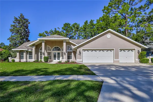 $465,000 | 15031 Surrey Bend, Spring Hill, FL 34609