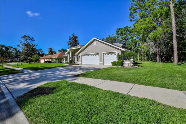 $465,000 | 15031 Surrey Bend, Spring Hill, FL 34609