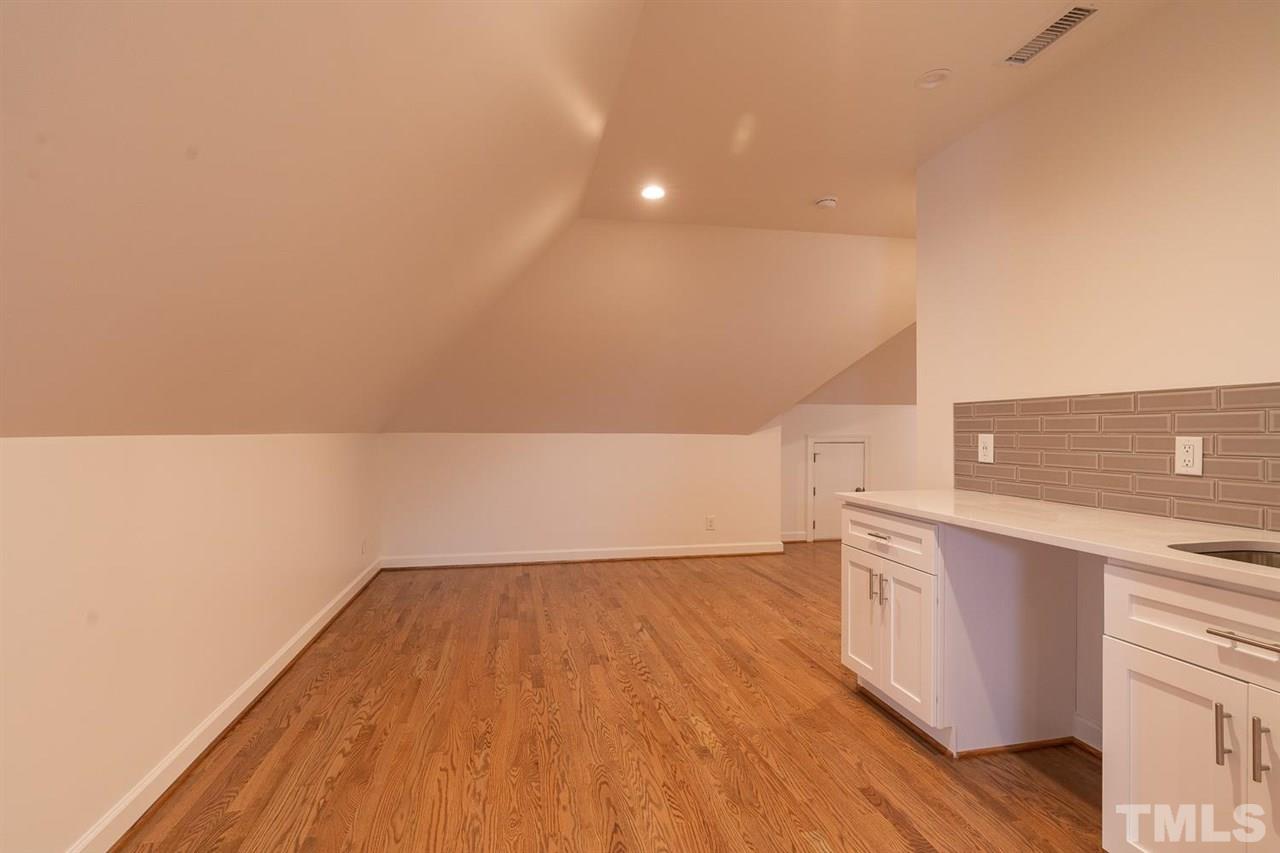 7229 Spring Meadow Lane Raleigh, NC 27606 - Photo 21 of 29 Gallery Image 21