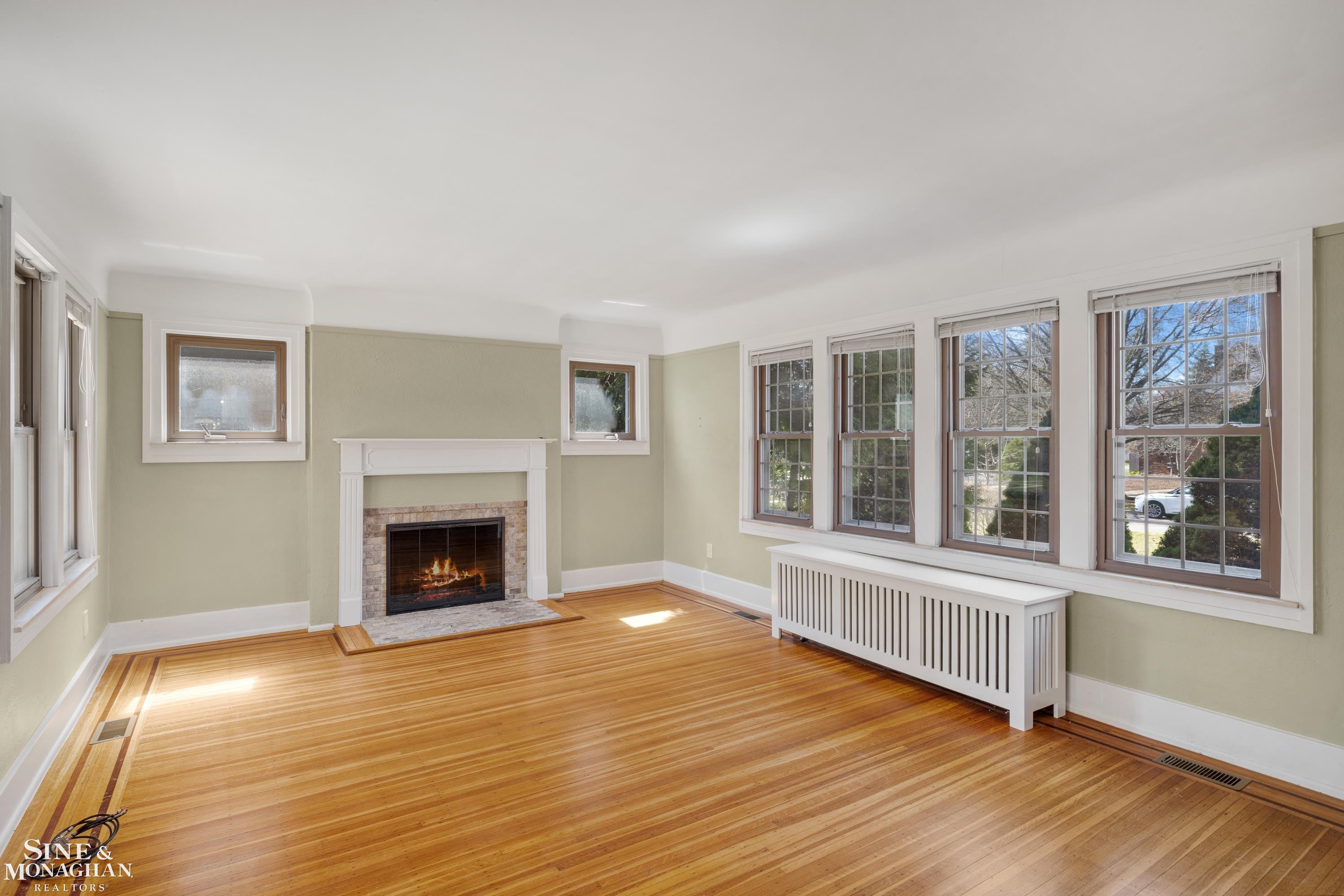 1410 Yorkshire Road Grosse Pointe Park, MI 48230 - Photo 9 of 72