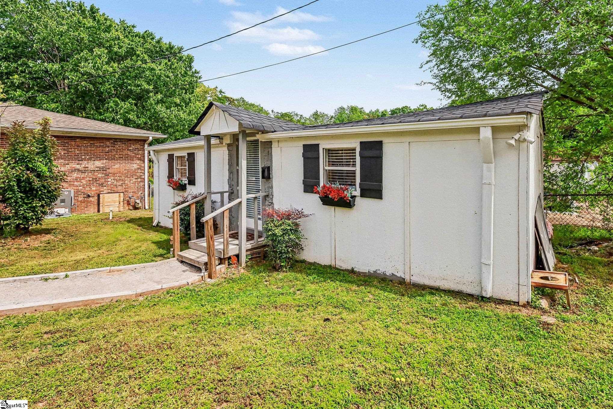 9 Poplar Street Woodruff, SC 29388 - Photo 21 of 40
