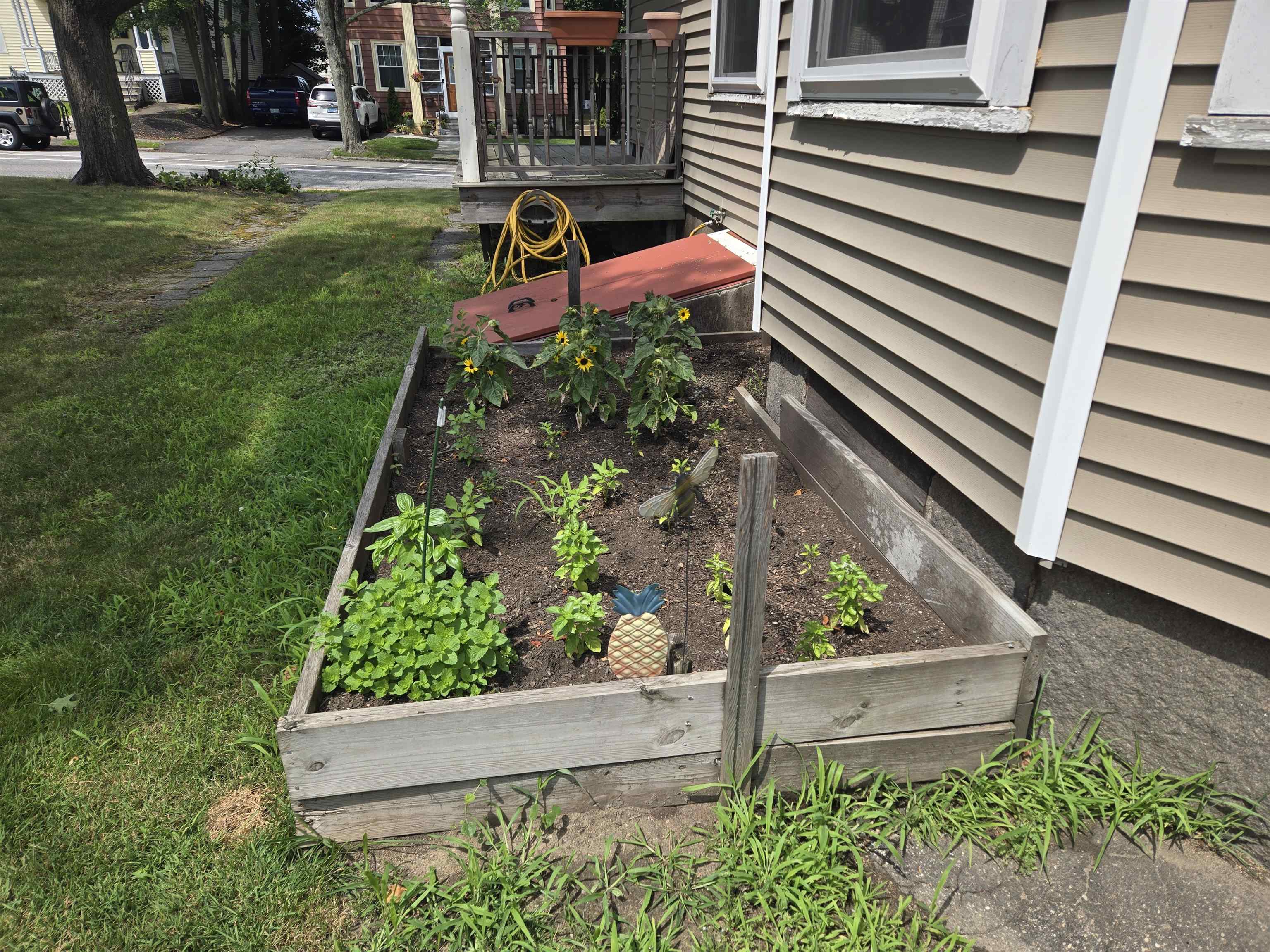 841 Beech Street Manchester, NH 03104 - Photo 34 of 40