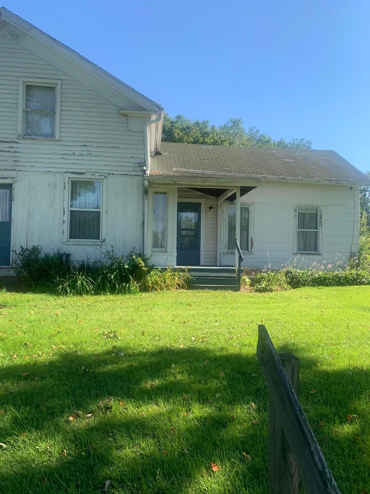 6832 Cleveland Road Ravenna, OH 44266 - Photo 3 of 101 Gallery Image 3