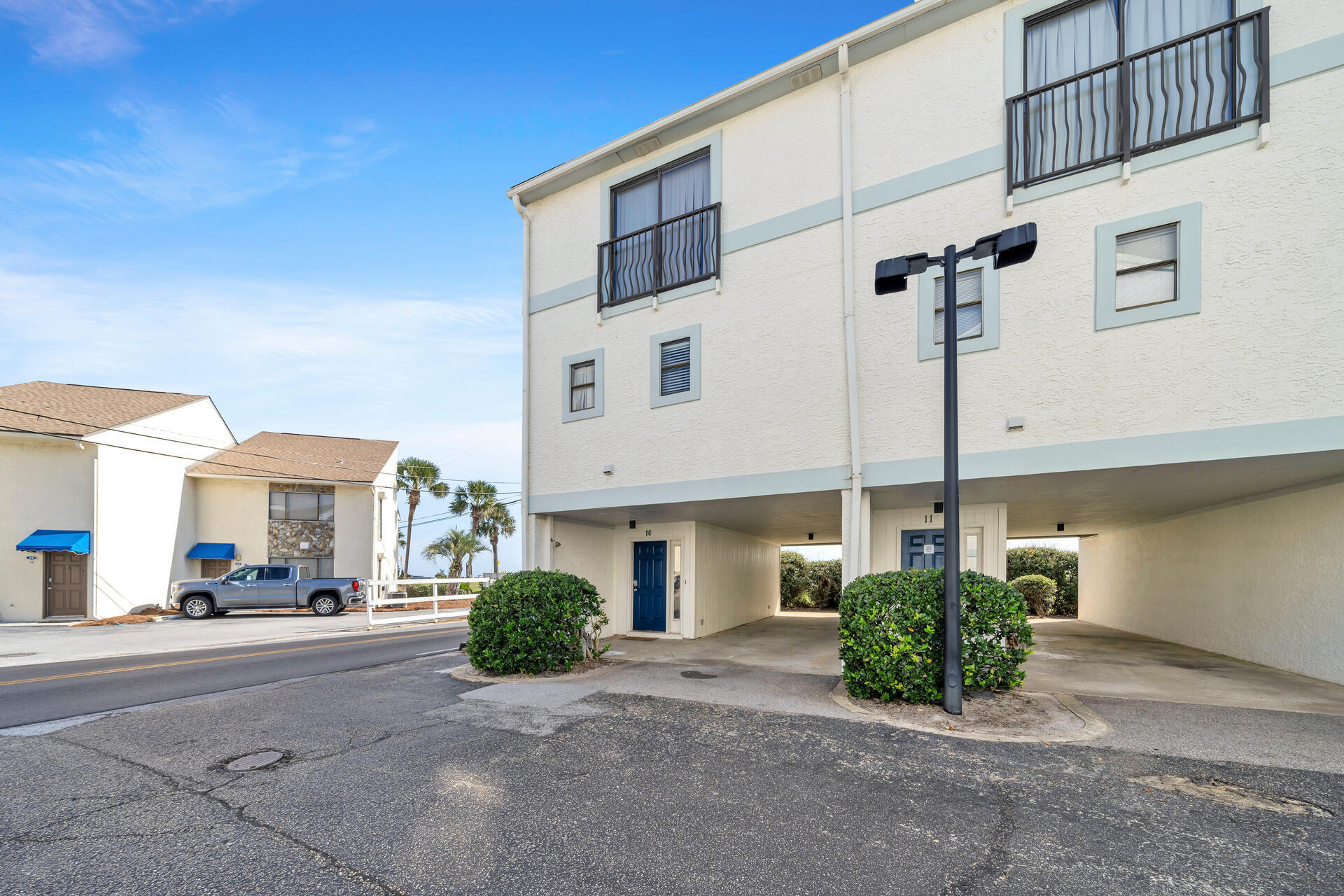 11 Driftwood Road, Unit 10 Miramar Beach, FL 32550 - Photo 9 of 52 11 Driftwood Rd 10 Miramar Beach FL 3255
