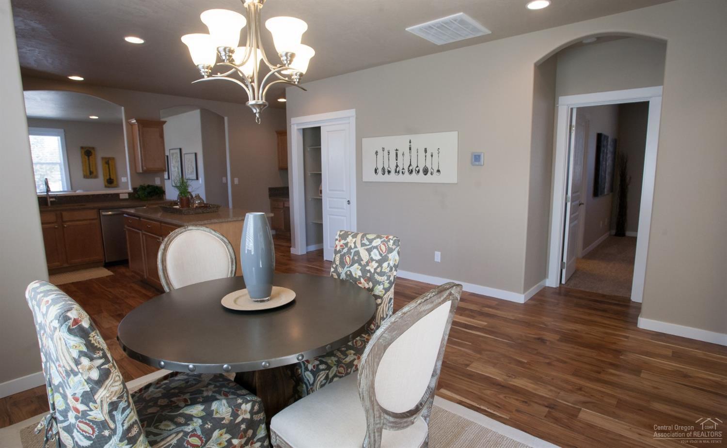 1688 McKinney Butte Road Sisters, OR 97759 - Photo 5 of 14 Additional Photo