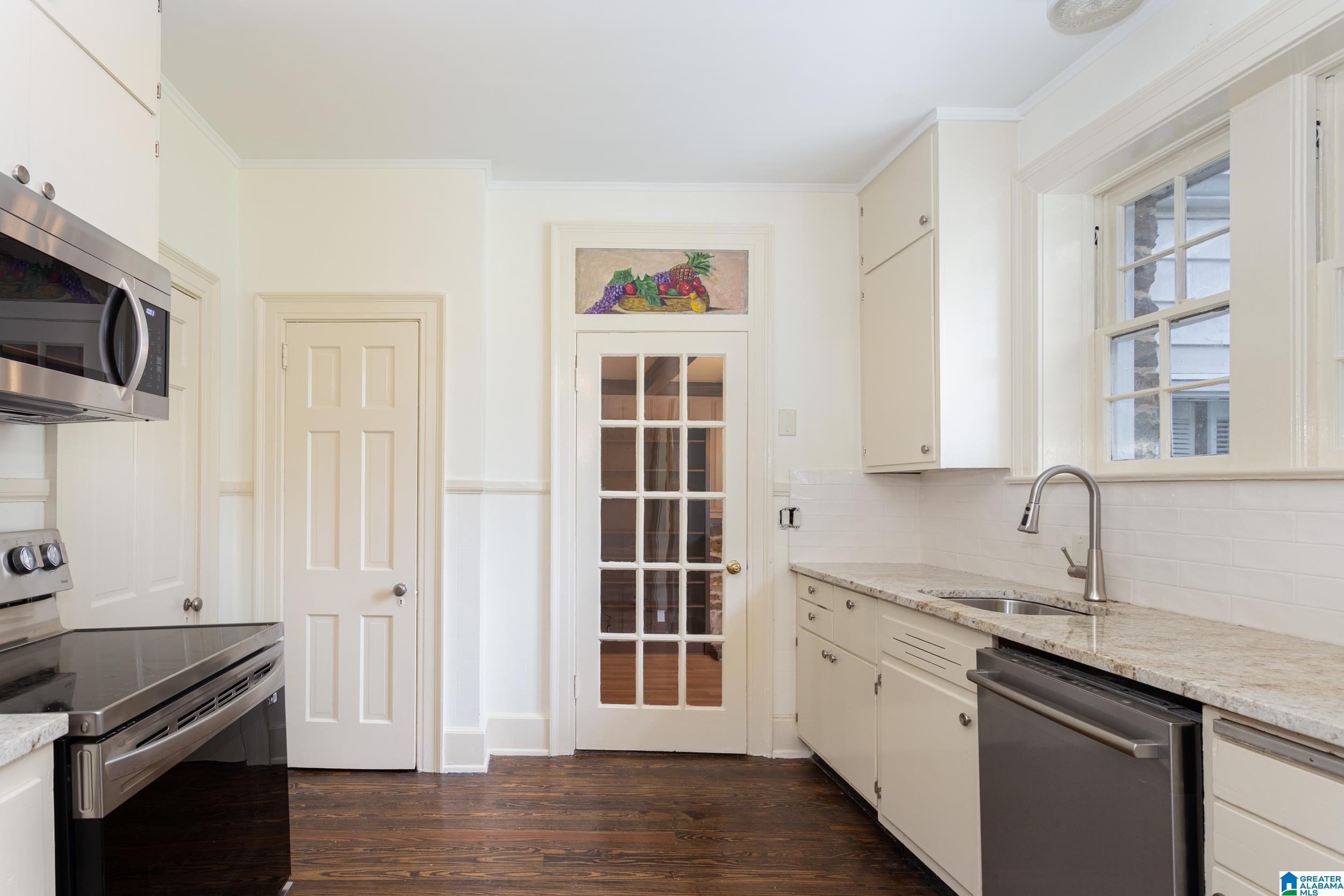 700 Cedar Street Talladega, AL 35160 - Photo 12 of 42