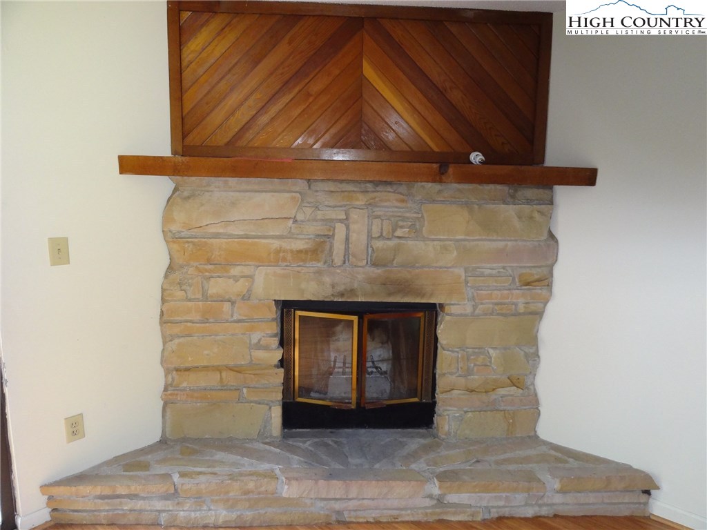 164 Robin Lane, Unit 3 Boone, NC 28607 - Photo 3 of 15 Gallery Image 3