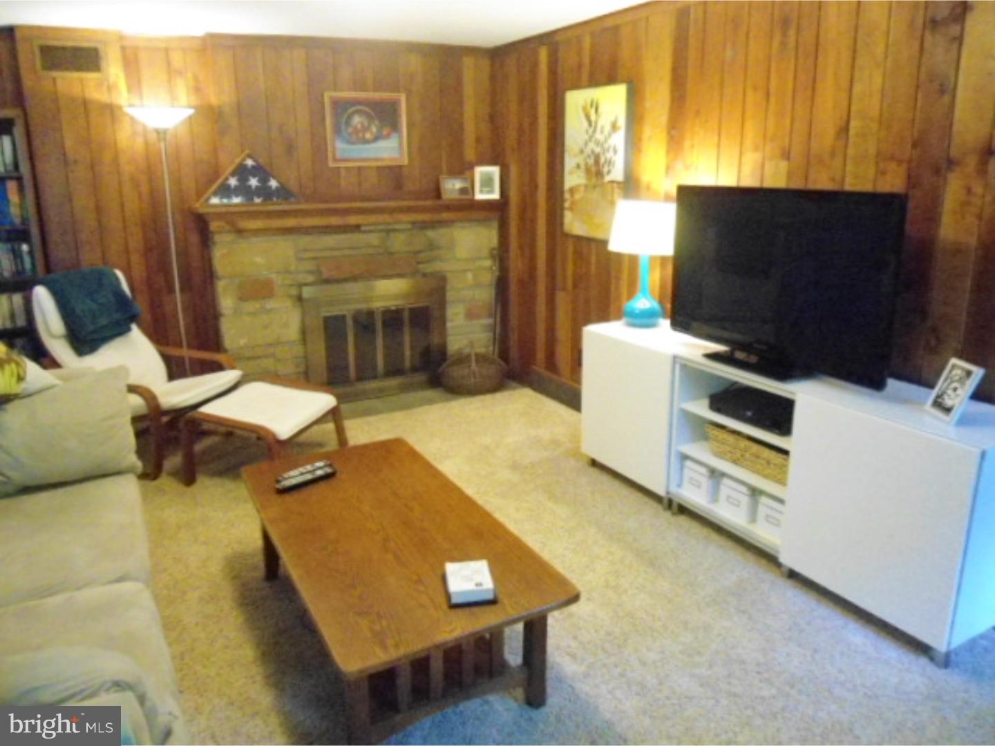 3331 Pine Road Huntingdon Valley, PA 19006 - Photo 17 of 25 Family Room