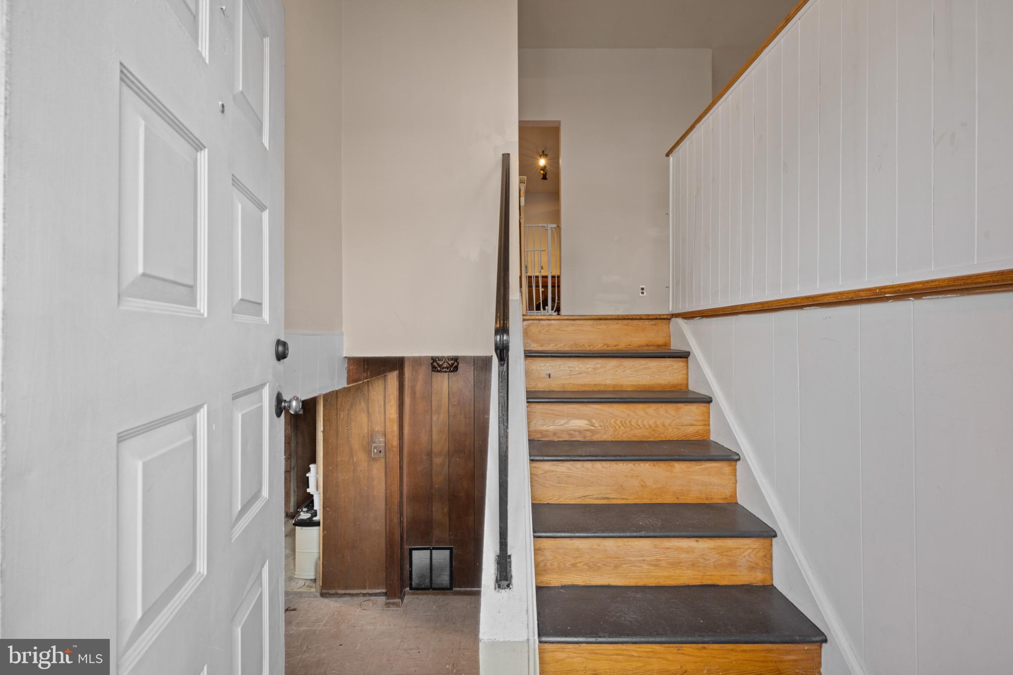53 Jobs Lane Williamstown, NJ 08094 - Photo 22 of 32 Inviting entryway with charming staircase.