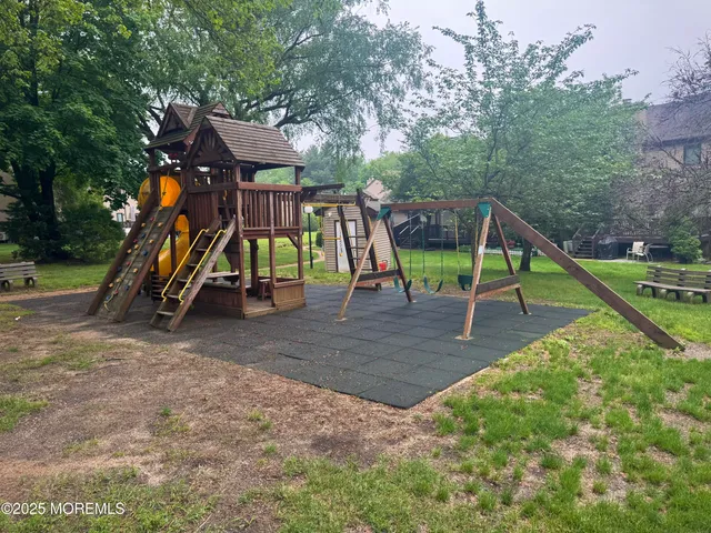 $459,999 | 51 Malibu Court, Old Bridge, NJ 08857