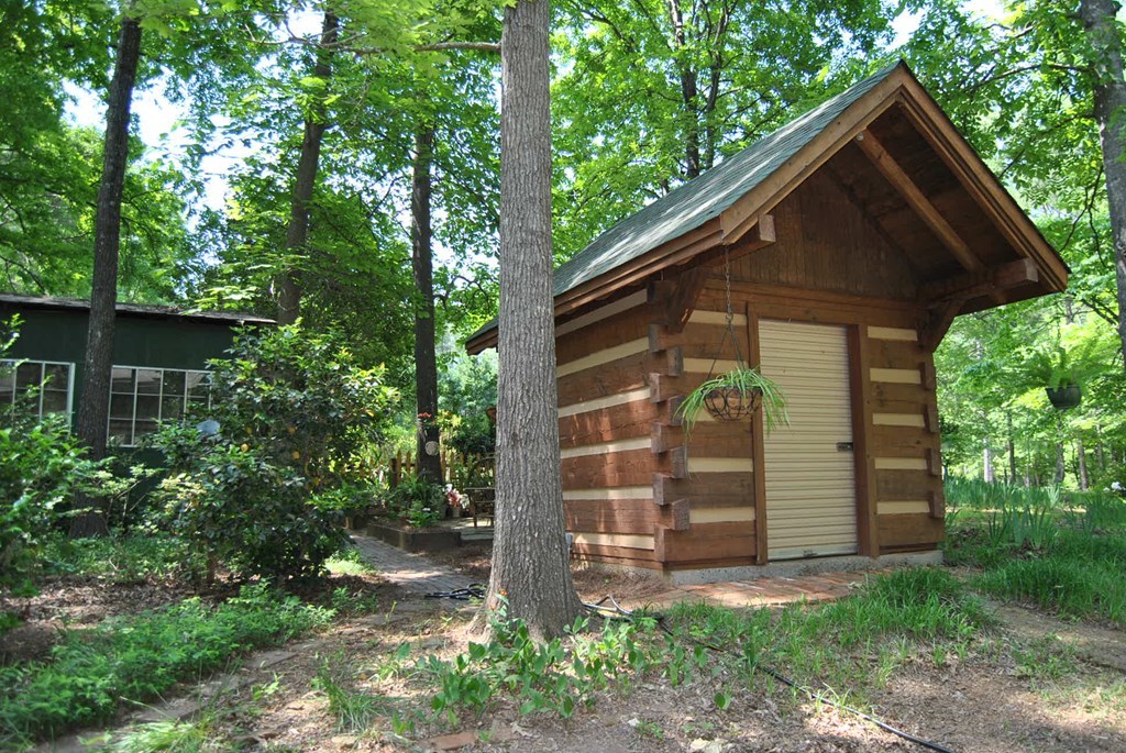 249 Bolingview Road Juliette, GA 31046 - Photo 15 of 45 a front view of a house with a yard