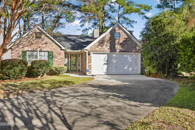 $345,000 | 29 Hawthorne Court, Bluffton, SC 29910